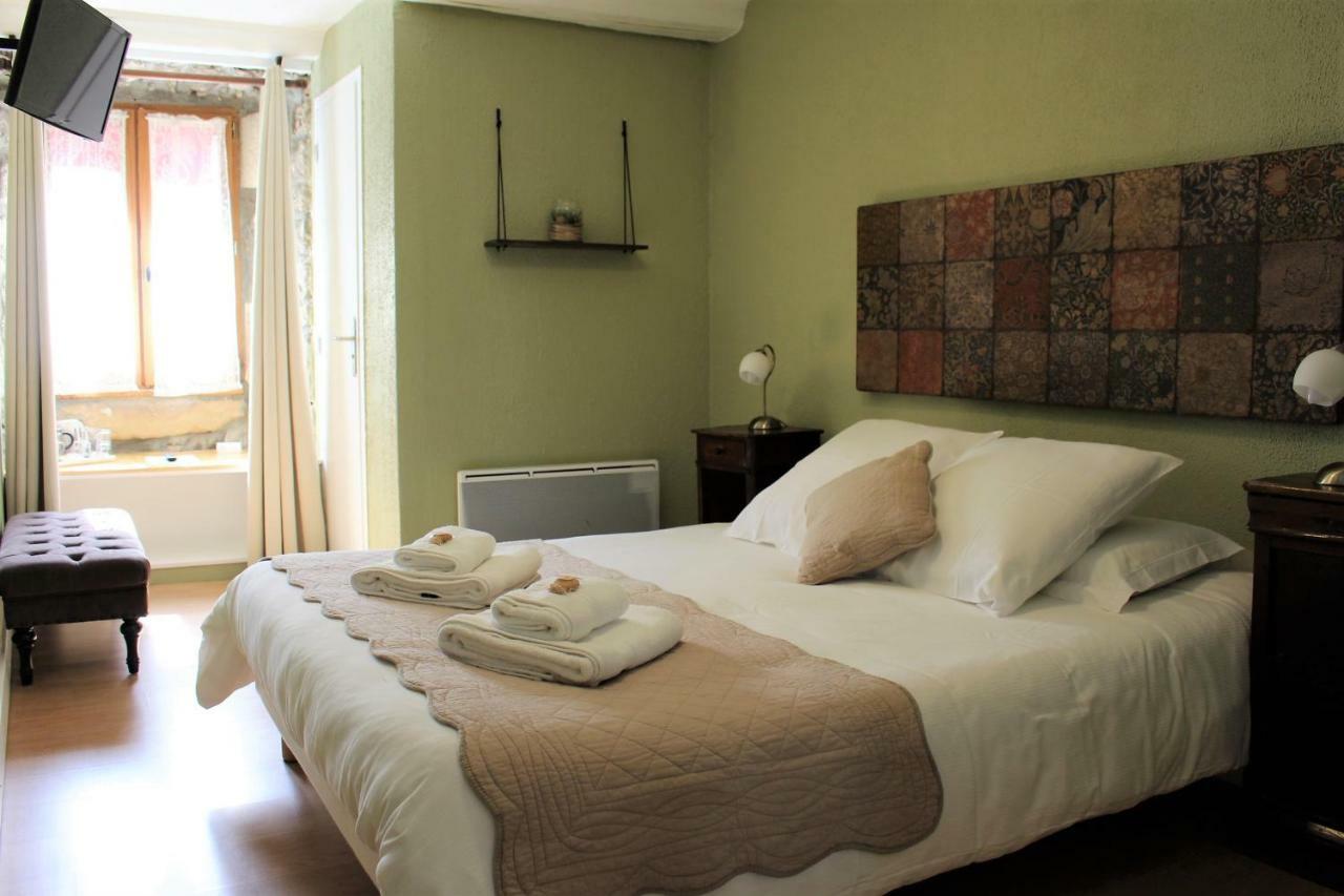 L'Auberge De Montpezat Δωμάτιο φωτογραφία